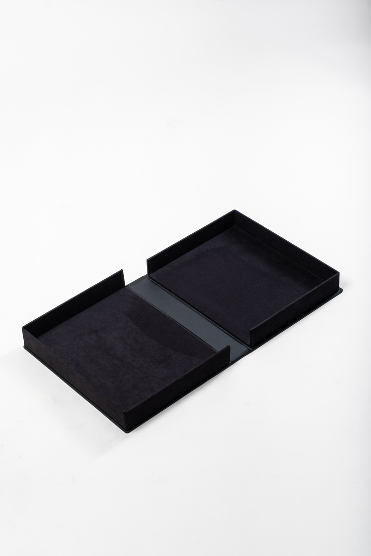 clamshell-box-4