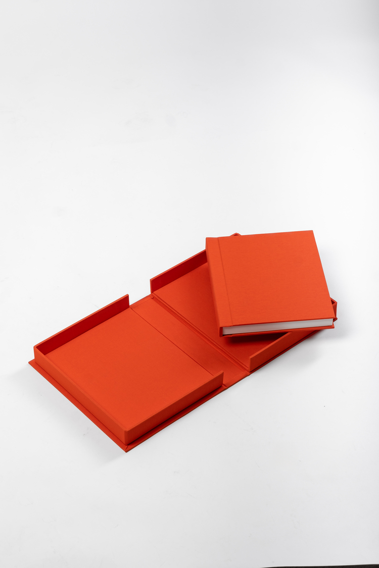 clamshell-box-6